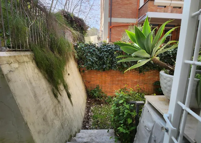 בית הארחה Serenity Garden *